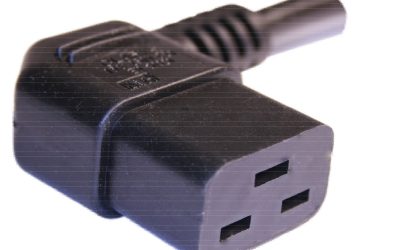 IEC C19 3 Pole 16A Left Angled Female Connector