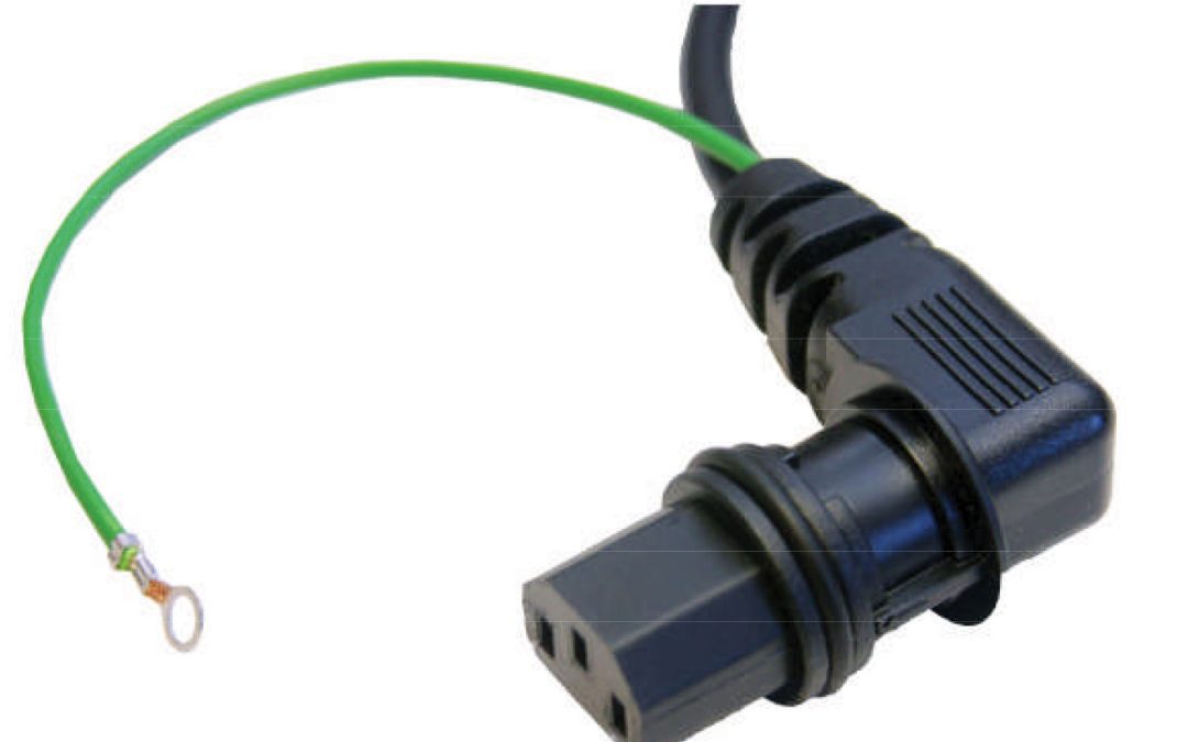 IEC C13 3 Pole 10A Right Angled Female Connector With External Ground Wire & Waterproof O-Ring