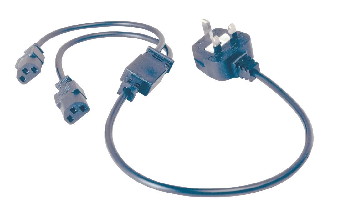 UK Mains Plug BS1363 Type G to 2 x IEC C13 Connectors