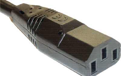 IEC C13 3 Pole 10A Straight Female Connector for 1.5mm² Cable Only