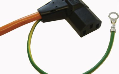 IEC C13 3 Pole 10A Right Angled Female Connector With External Ground Wire