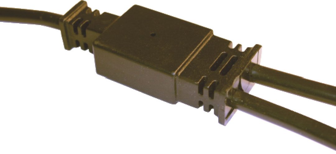 10A Moulded Y Splitter – for cable up to 1.50mm²